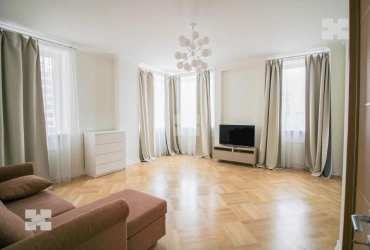 2х комн кв на Комсомольскои пр-те 32